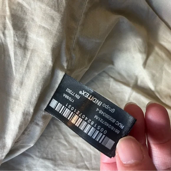 Zara Beige Cropped Trench Coat, worn once almost new - Picture 3 of 5